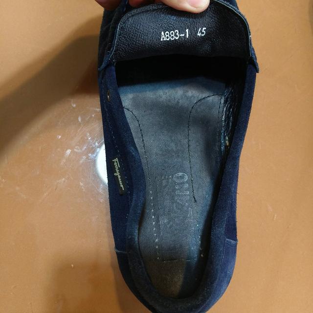 Salvatore Ferragamo Men’s Navy Suede Moccasins Shoes(A883-1)Size. EUR 45 /29(30) cm🔥 Price : 890฿ รูปย่อยที่ 3