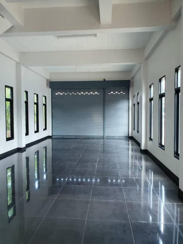 ขายอาคารพาณิชย์ 3 ชั้นใหม่ ทำเลทอง ติดถนนพหลโยธินเส้นหลัก  ลพบุรี เหมาะสำหรับทำ คลินิก คลินิกฟัน (ชั้นบนหมออยู่ได้เลย) ออฟฟิศ สำนักงาน ร้านอาหารสวยๆ  5