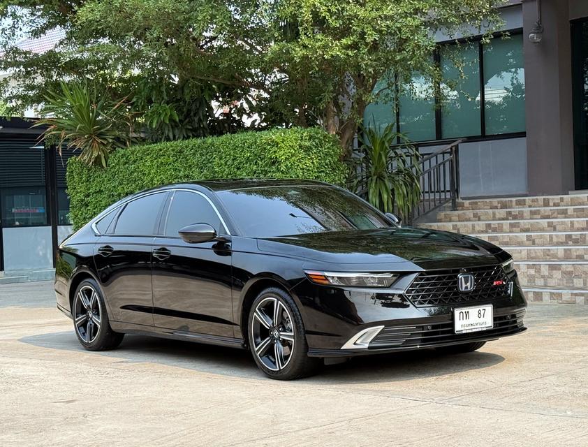 2024 HONDA ACCORD EHEV RS รถมือเดียวออกป้ายแดง รถสภาพสมบูรณ์ พร้อมใช้งาน รถวิ่งน้อย ประวัติศูนย์ครบ รถไม่เคยมีอุบัติเหตุครับ