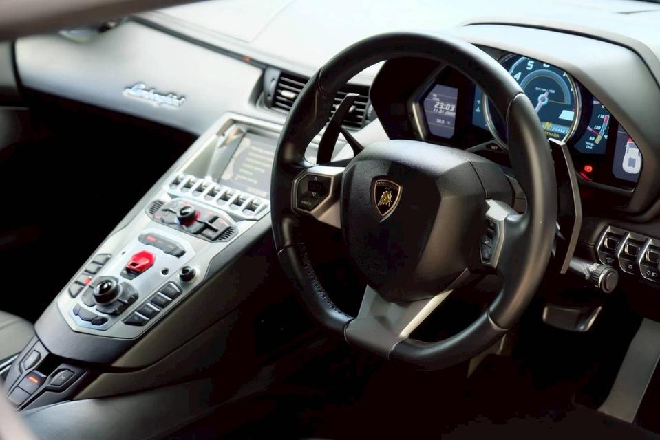 รหัสรถ PR53 Lamborghini Aventador LP700-4 ปี 2011￼ 10