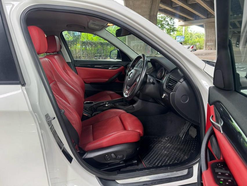 🚗 2015 BMW X1 2.0 sDrive18i Sport AT รูปที่ 14