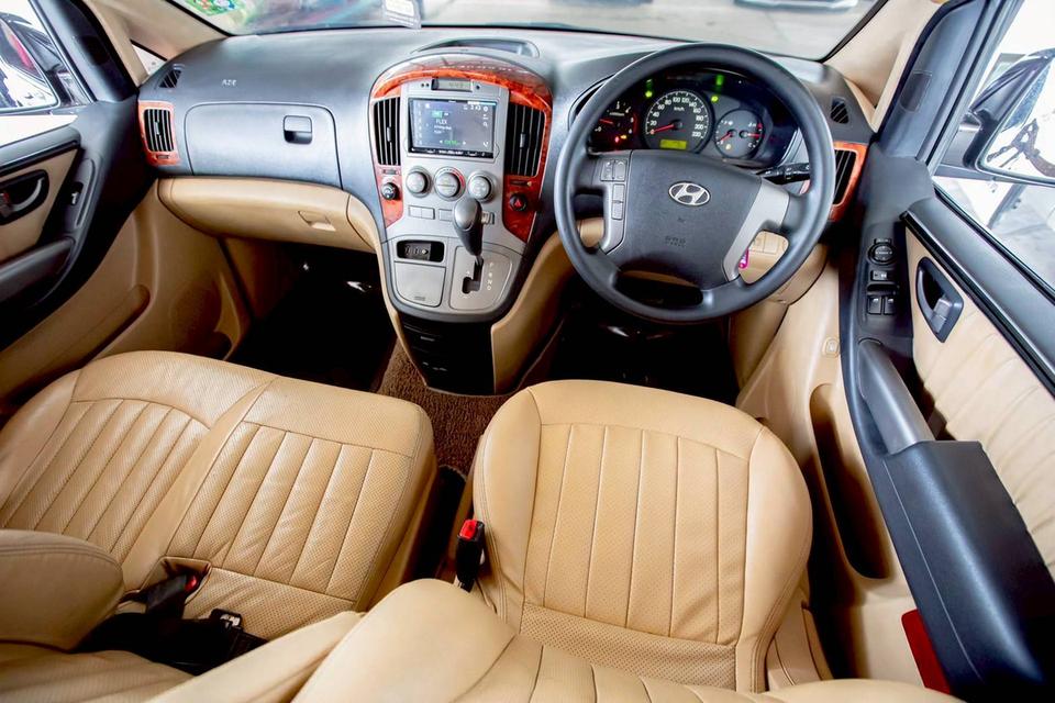 Hyundai H1 Deluxe 2.5 ดีเซล 2011 รถสวยดูแลดี ราคาถูก คุ้มๆ 8