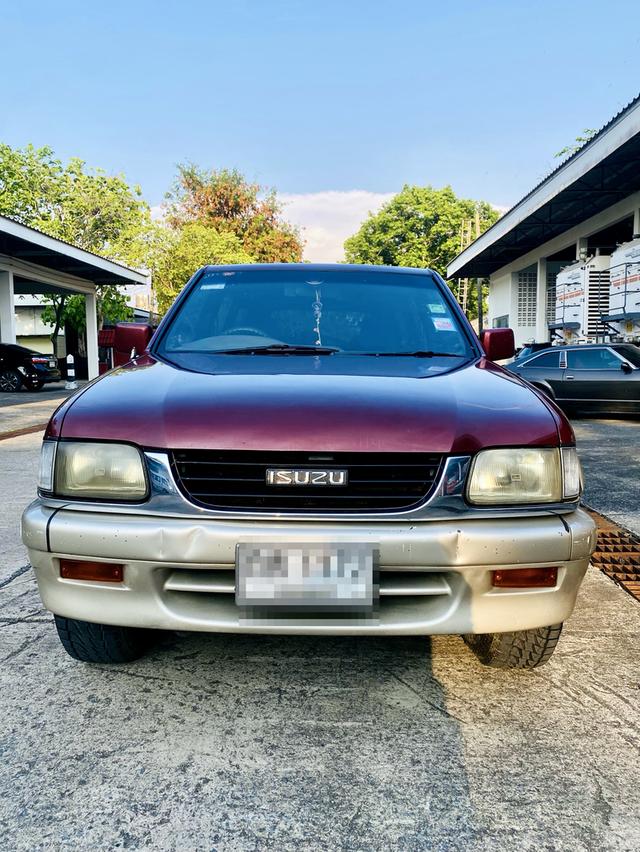 Isuzu van 4wd 2800 turbo