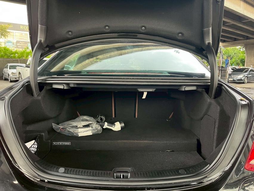 รหัสรถ WMT233 BENZ E350e Avantgarde Facellift ปี 2019 14