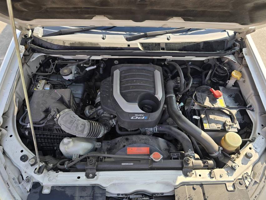 รถยนต์ ISUZU D-MAX 2019 สีขาว รูปที่ 11