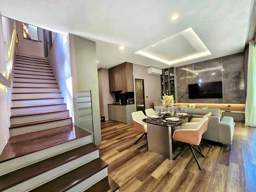 AVACONIC Penthouse Residence 9