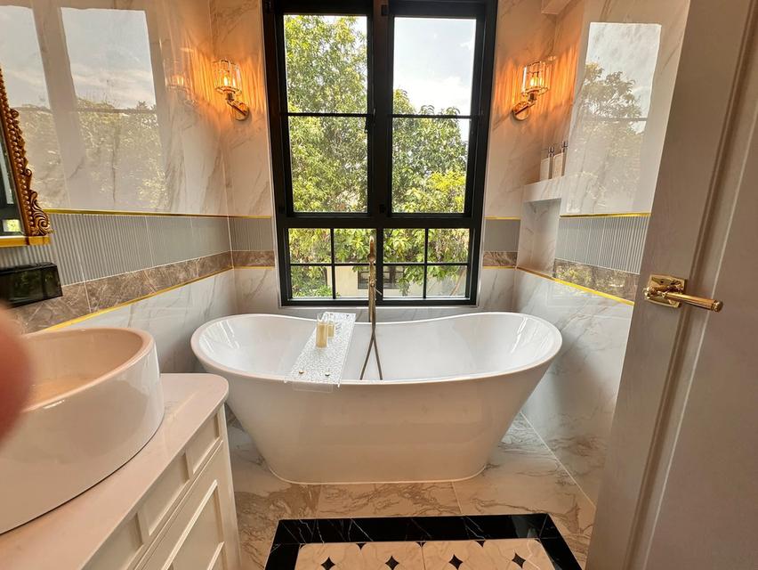 Rare House Near CMU & Nimman Newly Renovated in Suthep 13