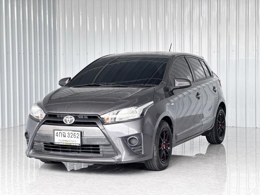 Toyota Yaris 1.2J เบนซิน เกียร์ออโต้ ปี2015