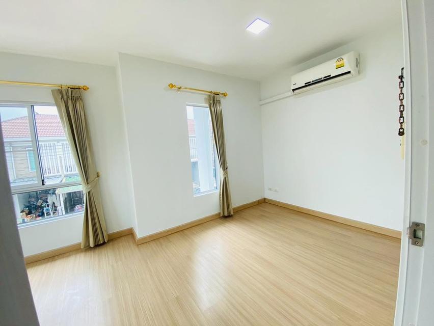 ทาวน์เฮ้าส์2ชั้นรีโนเวทพร้อมเข้าอยู่ 5