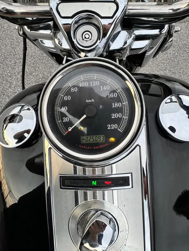 Harley Davidson Road King 2008 10