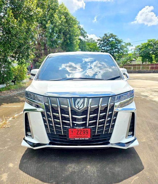 Toyota ALPHARD 2.5SC PACKAGE สีขาว ปี 2022 ไมล์ 20,xxx กม.