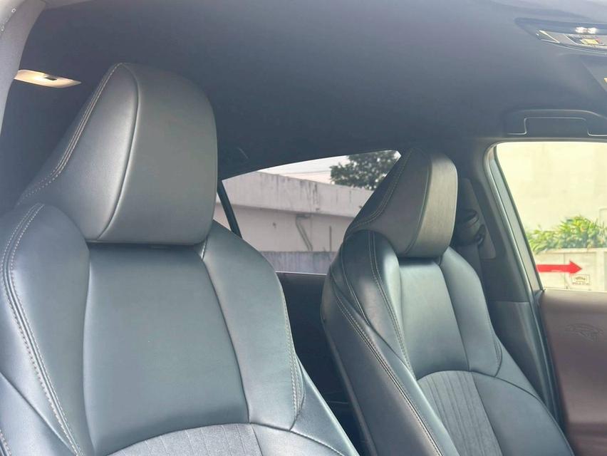 Toyota Harrier Hybrid G ปี 2021 • Mileage: 95,000 km 11