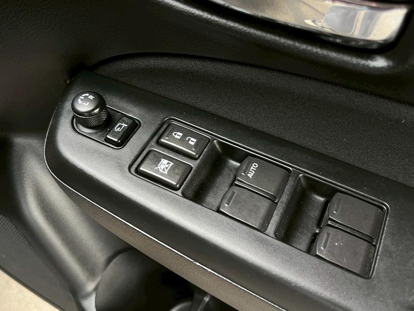 ขาย Suzuki Ciaz 1.25Glx ปี16 12