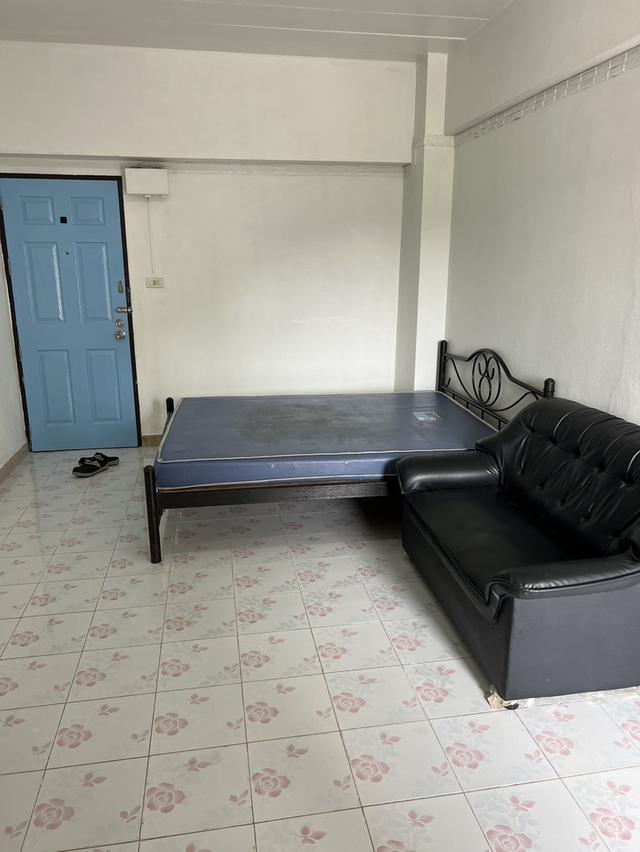 อพาร์ตเม้นท์ย่านประชาชื่น 10