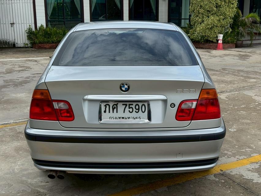 BMW 323I E46 2001 AT รูปที่ 6