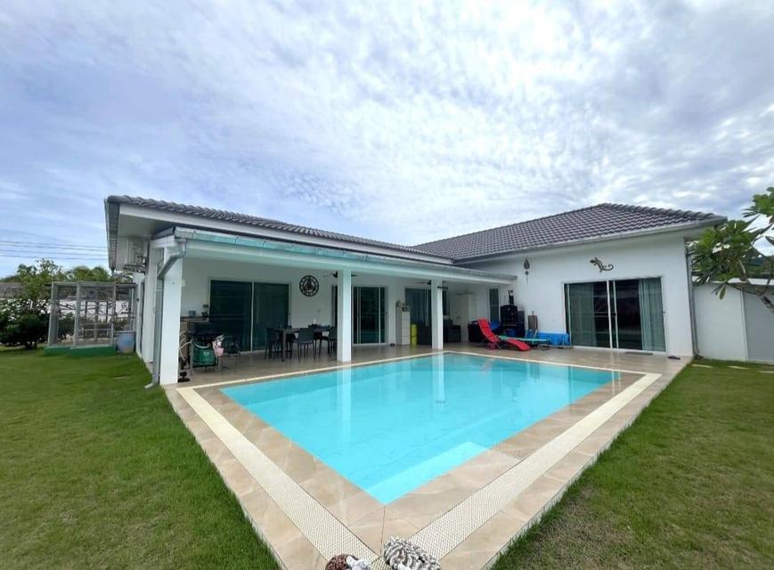 Modern & Cozy 4 bedrooms Private swimming pool Villa mountain view in Khao lak 2