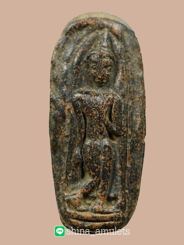 พระลีลาเม็ดขนุน กำแพงเพชร เนื้อดิน