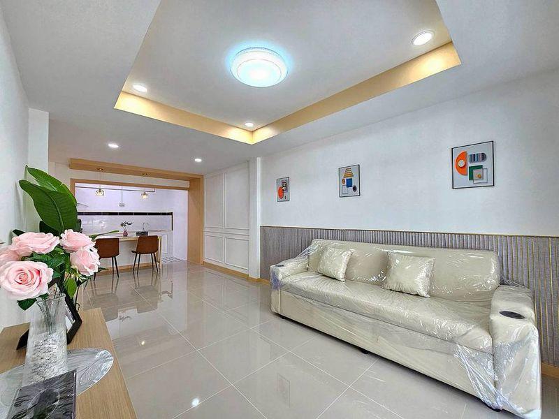หมู่บ้านบัวทอง4  (คุณาภัทร) บางบัวทองทาวน์เฮ้าส์ 2 ชั้น ตกแต่งใหม่พร้อมอยู่บ้านสวย พร้อมเข้าอยู่ ฟรีเฟอร์นิเจอร์ 5