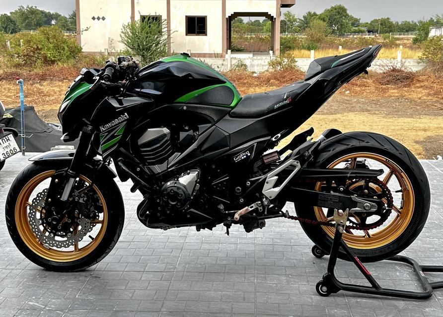 Kawasaki z 800 2013,14,15 รูปที่ 8