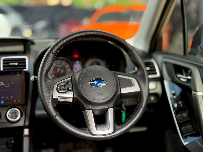 ปี 2016 SUBARU FORESTER, 2.0 i AWD โฉม FORESTER สีน้ำตาล รถสวยพร้อมใช้ 16