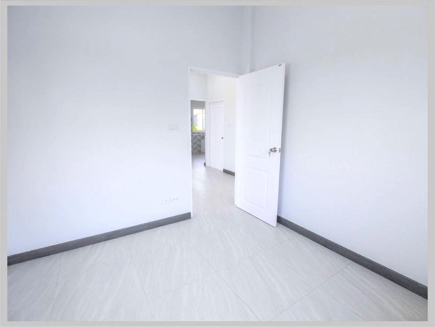 🏡 บ้านเดี่ยวชั้นเดียว 2 นอน 2 จอด 1.99 ล้านบาท โอนคนละครึ่ง ที่ดินกว้างคุ้มมาก! 🔑 6