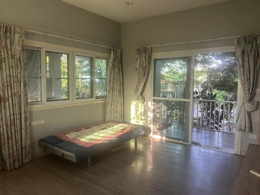 ที่ดิน 600 ตรว. พร้อมบ้าน 2 หลัง 7