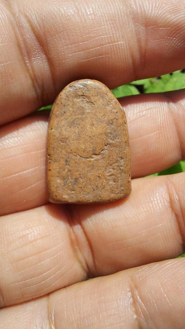 พระซุ้มกอ เนื้อดิน แร่ดอกมะขามสวยๆ รูปที่ 2