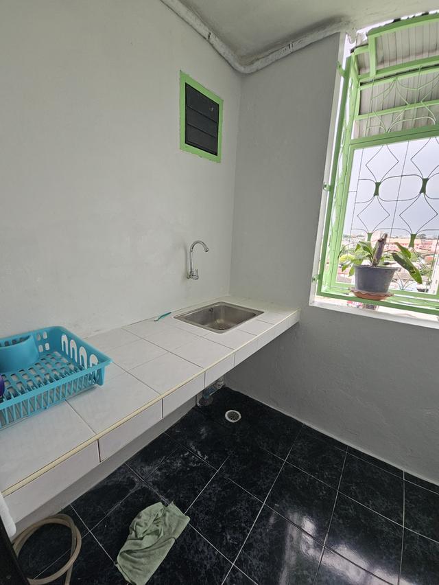 ให้เช่าคอนโด ติดต่อคุณ ฤทธ์ 091-729-8108 ส่องแสงคอนโด (Songsaeng Condo) ใกล้ MRT ท่าพระ ห้อง 335/249 ขนาด 30 ตรม. ชั้น 8 10