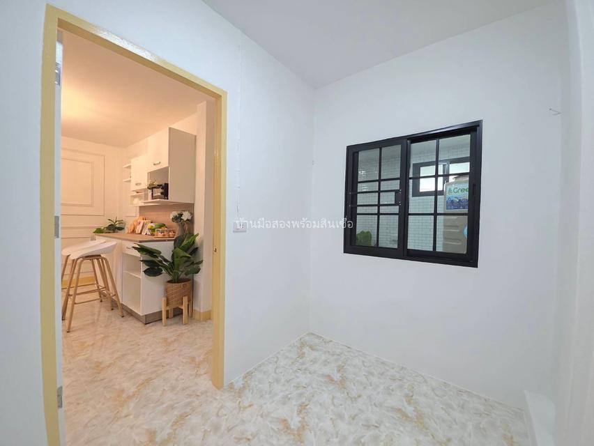 หมู่บ้านวรารักษ์ เลียบคลองสอง 27 16