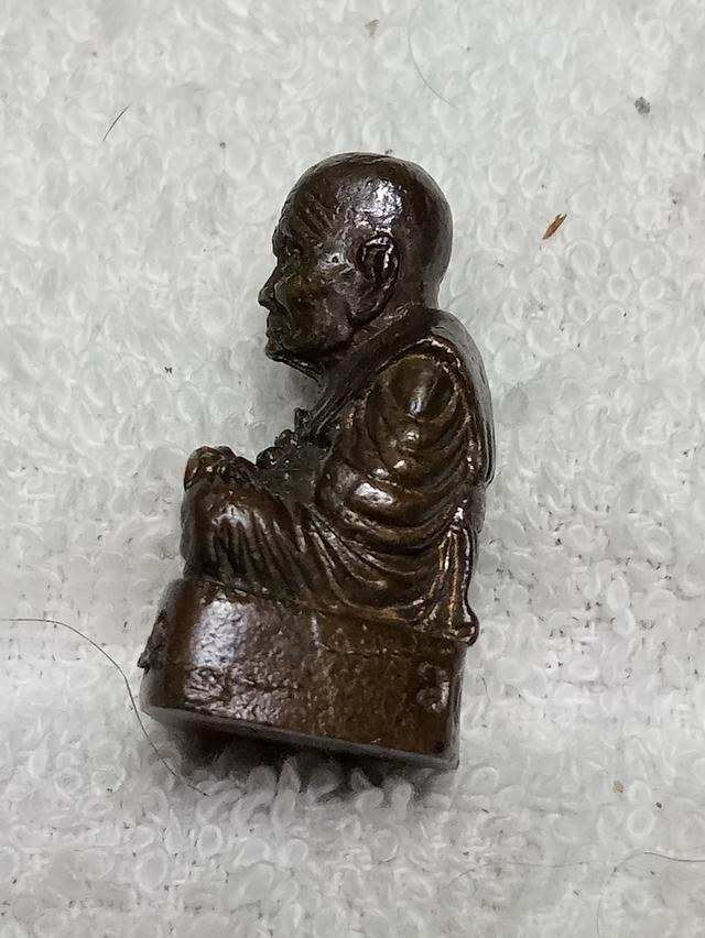 หลวงปู่ทวด วัดช้างให้ จัดสร้างโดยวัดพะโค๊ะ