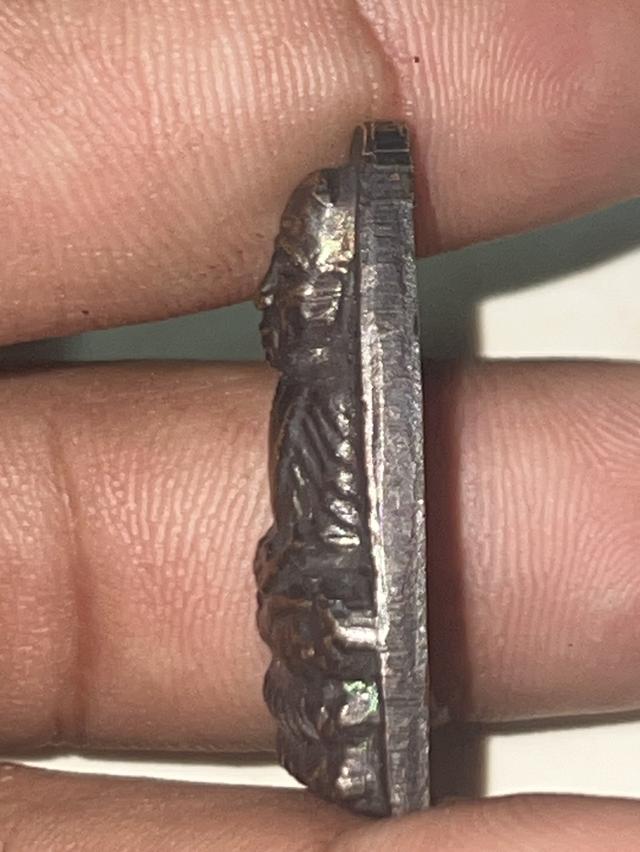 หลวงปู่ทวด ปี 24 หน้าเครา เนื้อทองแดงรมดำ รูปย่อยที่ 3