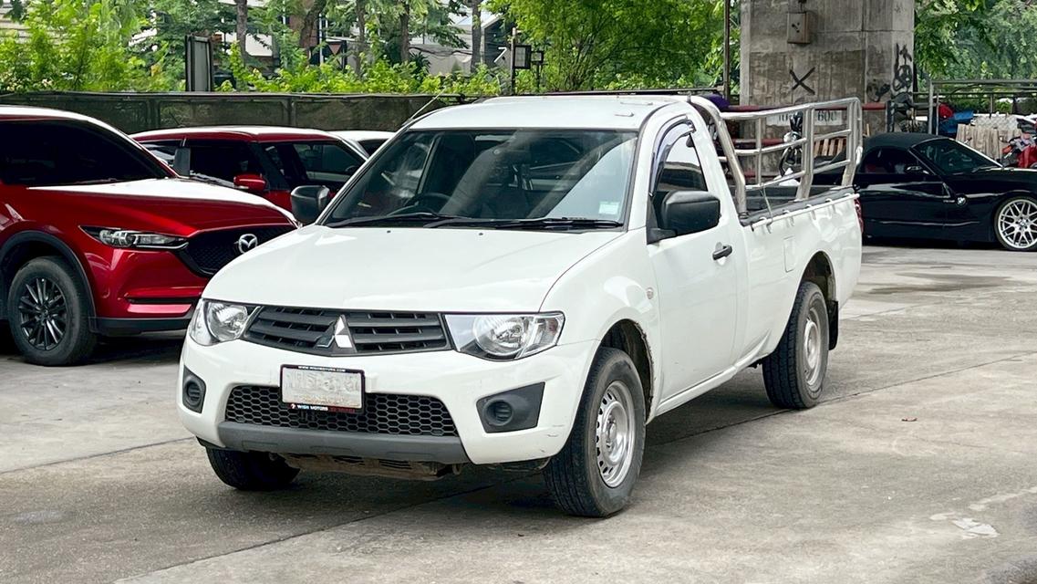 Mitsubishi Triton Single Cab 2.4 GL MT ปี 2014 รถสวยมือเดียว สภาพดี เอกสารครบ 2