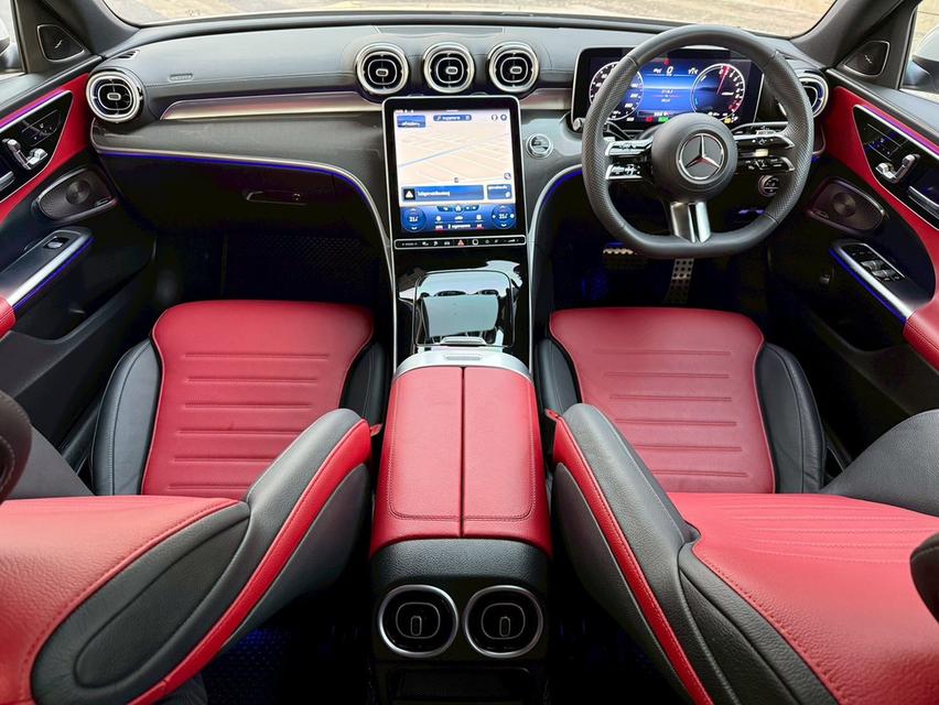 Mercedes-Benz C350e AMG Dynamic (หลังคาพาโนรามิคซันรูฟ) ปี 2022  สีขาว+เบาะแดงรถบ้านมือเดียว สวยกริ๊บ รูปที่ 8