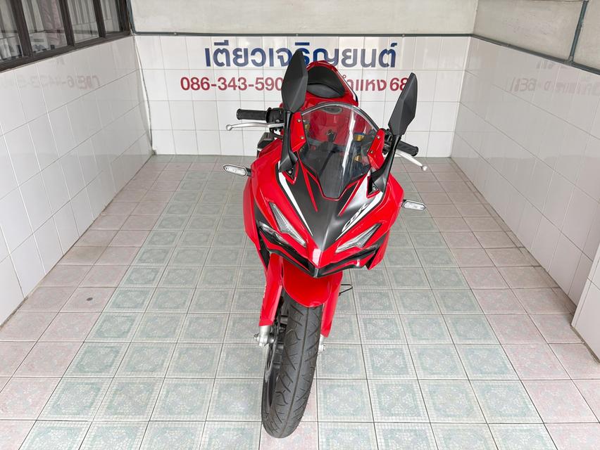CBR150R ABS ผ่อนได้ ไม่ต้องค้ำ มีประกัน มีเก็บปลายทาง เอกสารครบ สภาพใสกริ๊บ ชุดสีไร้ริ้วรอย เครื่องเดิม วิ่ง6000 ปลายปี66