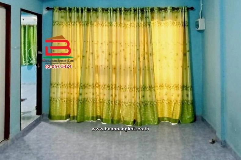 ทาวน์เฮาส์ 1 ชั้น เนื้อที่ 24 ตร.ว. หมู่บ้านสวนพฤกษา โคกขวาง (ซอยเทศบาล 18) ใกล้สี่แยกโคกขวาง ตำบลหนองโพรง อำเภอศรีมหาโพธิ ปราจีนบุรี 4