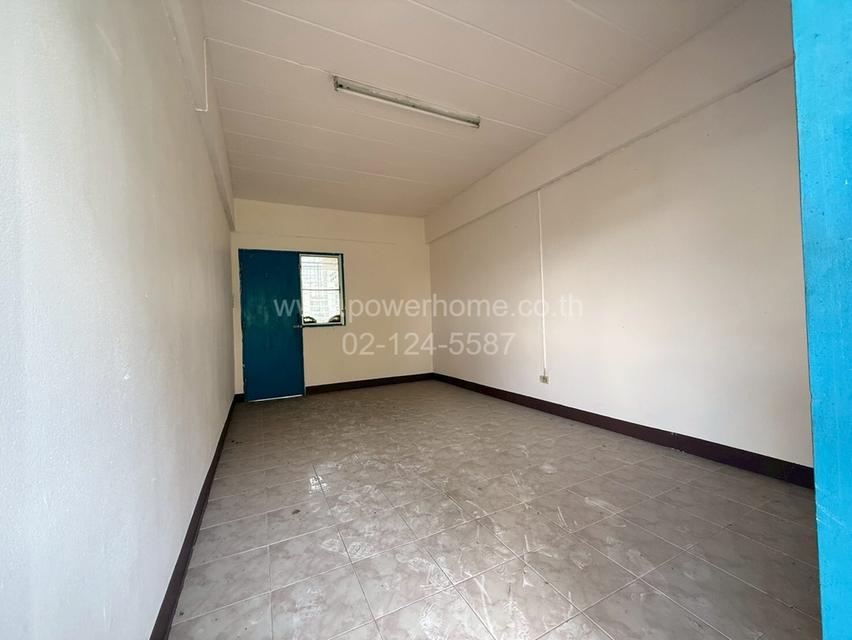 อพาร์ทเม้นท์ 4 ชั้น ซอยรังสิต-นครนายก6 ถนนรังสิต-นครนายก ถนนพหลโยธิน ตำบลประชาธิปัตย์ อำเภอธัญบุรี จังหวัดปทุมธานี    10