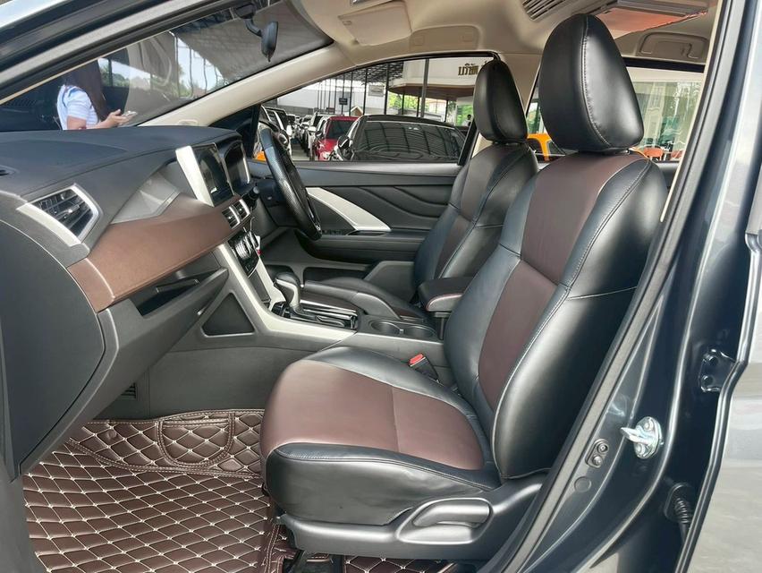 ปี 2020 MITSUBISHI XPANDER 1.5 CROSSตัวท๊อปสุด รถมือเดียวป้ายแดงคู่มือ/บุ๊คเซอร์วิสครบ เข้าศูนย์ทุกระยะ กุญแจครบ 2 ดอก 8