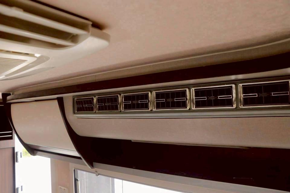 Toyota Motor Home 2.4 ปี22 17