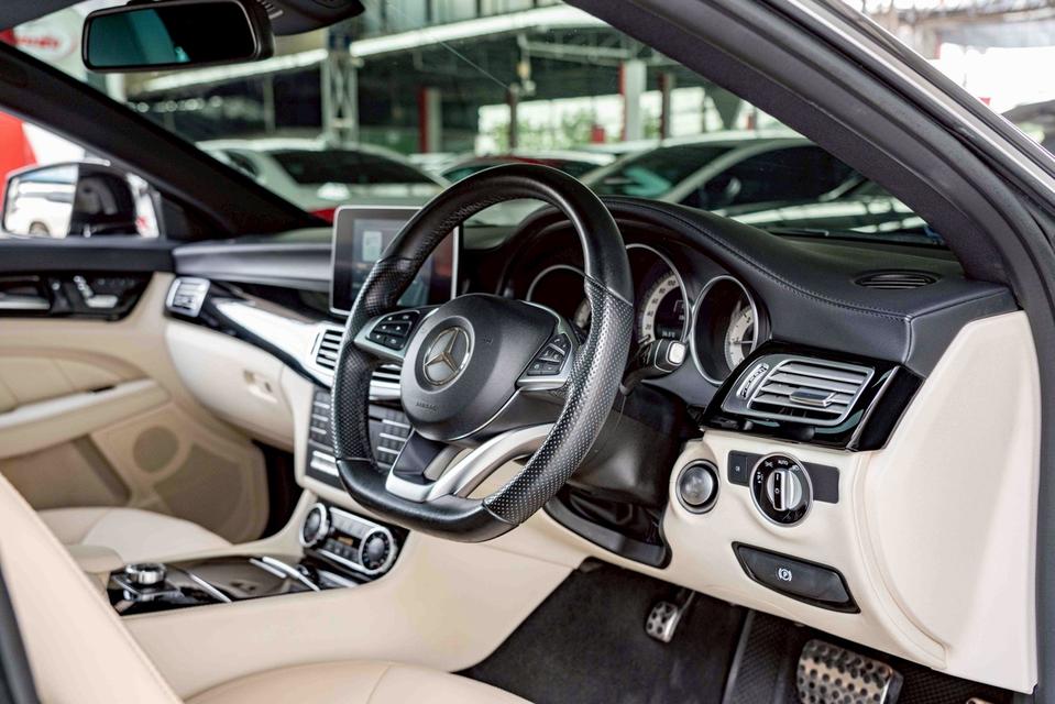 รหัสรถ NP9432 รุ่นรถ : BENZ CLS250d AMGปีรถ : 2014 รูปที่ 11