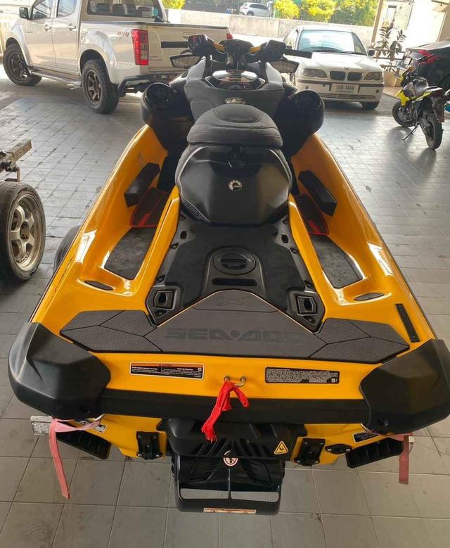 Seadoo RXP-X300 ปี 2024 สีเหลือง 4