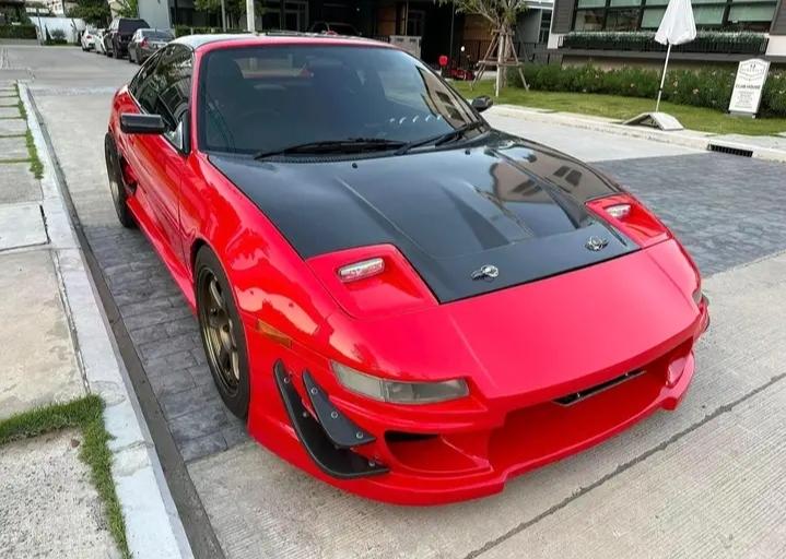 Toyota MR2 สีแดง ปี 1991 3