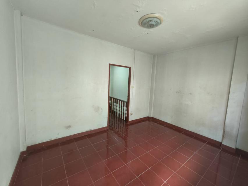 ทาวน์เฮ้าส์ หมู่บ้านเมืองทรัพย์ธานี ใกล้ซาฟารีเวิล์ด 15