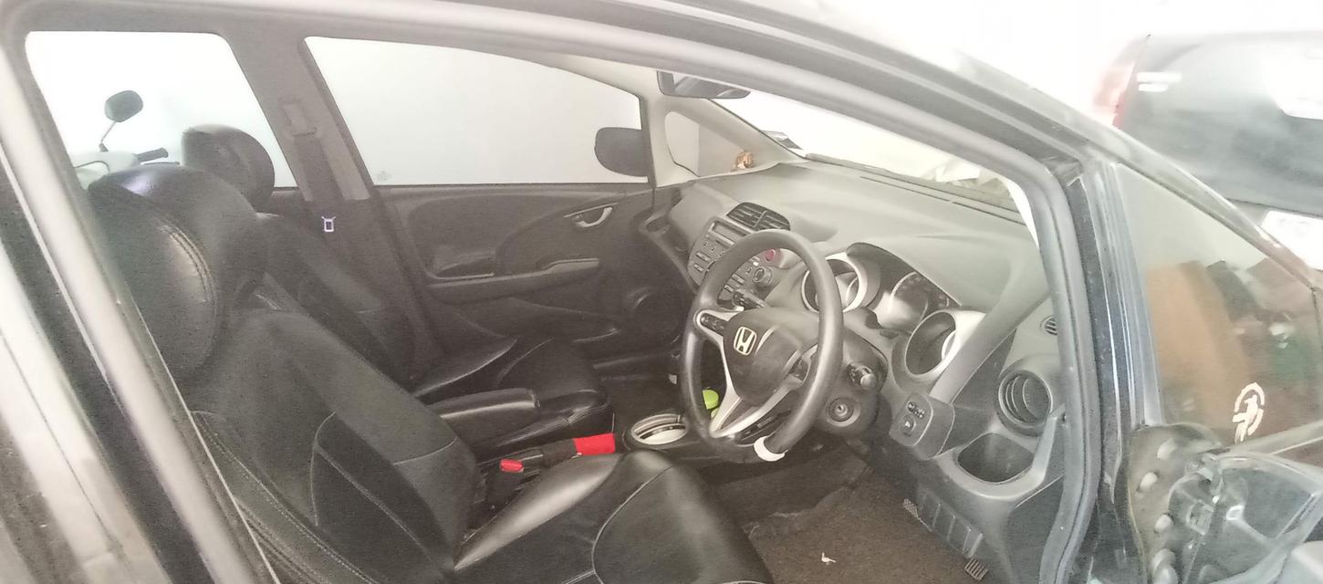 Honda Jazz SV 15