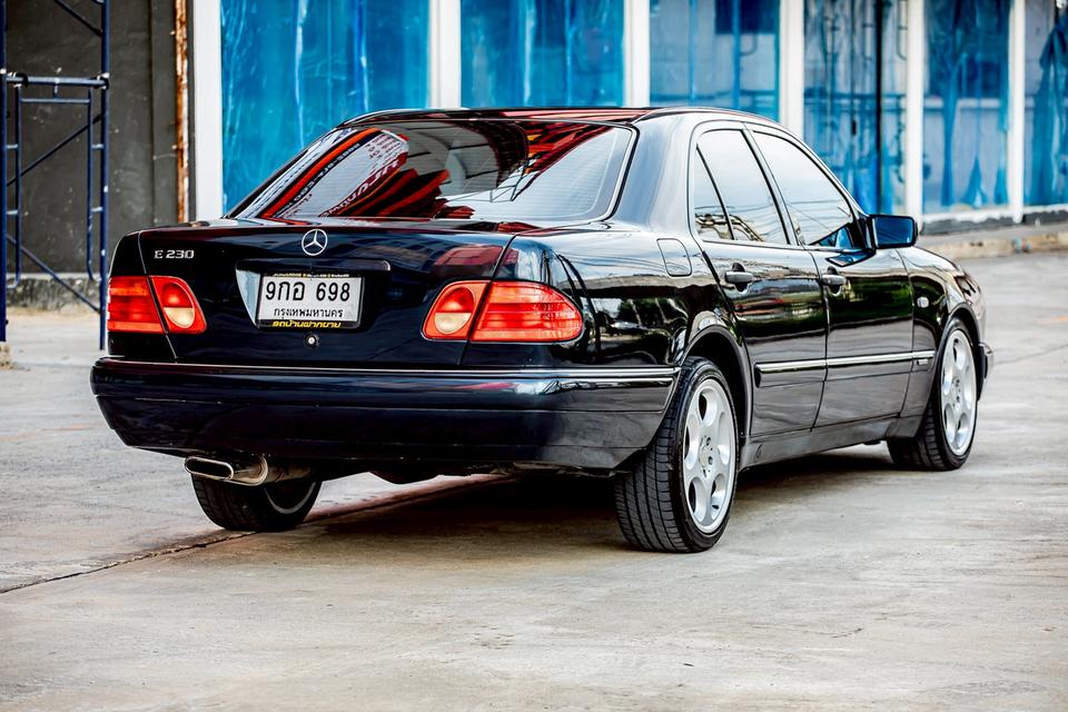 Benz E230 ปี1997 สวยสภาพดี  4