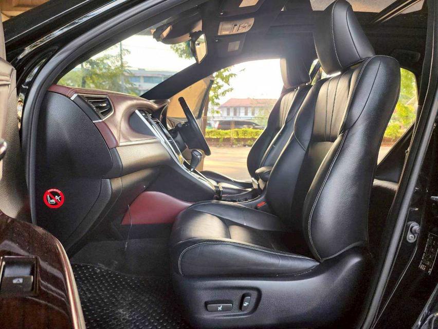 Toyota Harrier 2.5 Hybrid AT ปี 2014 16