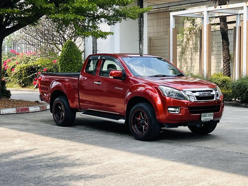 Isuzu Dmax 2.5 Vcross 4x4 รูปย่อยที่ 3