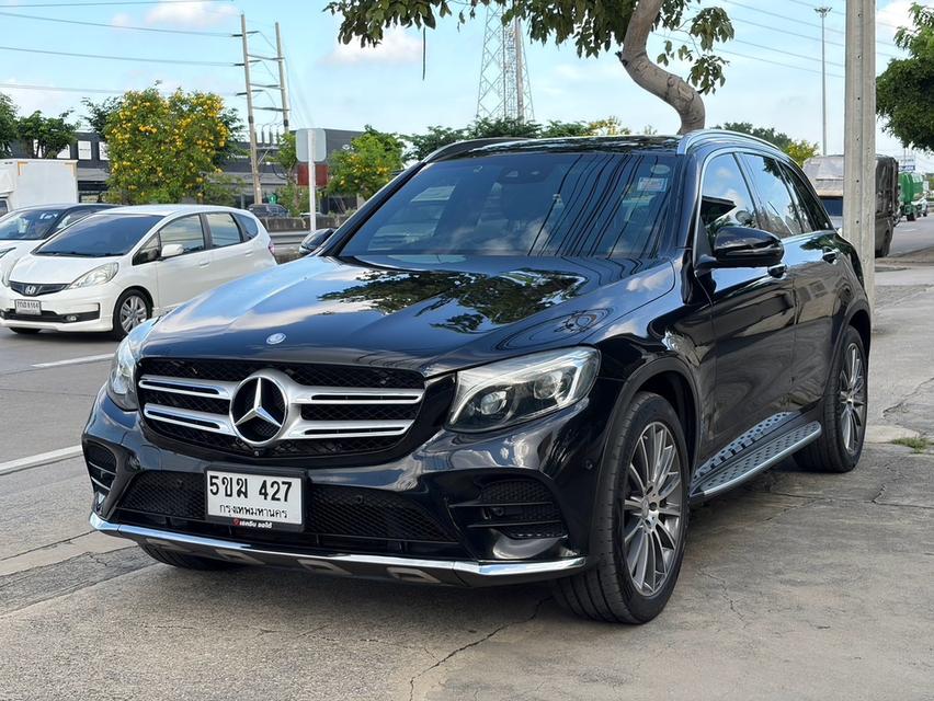 (แจ้งรหัสรถ PJP427) 2017 #BENZ #GLC 250d AMG Dynamic 4MATIC