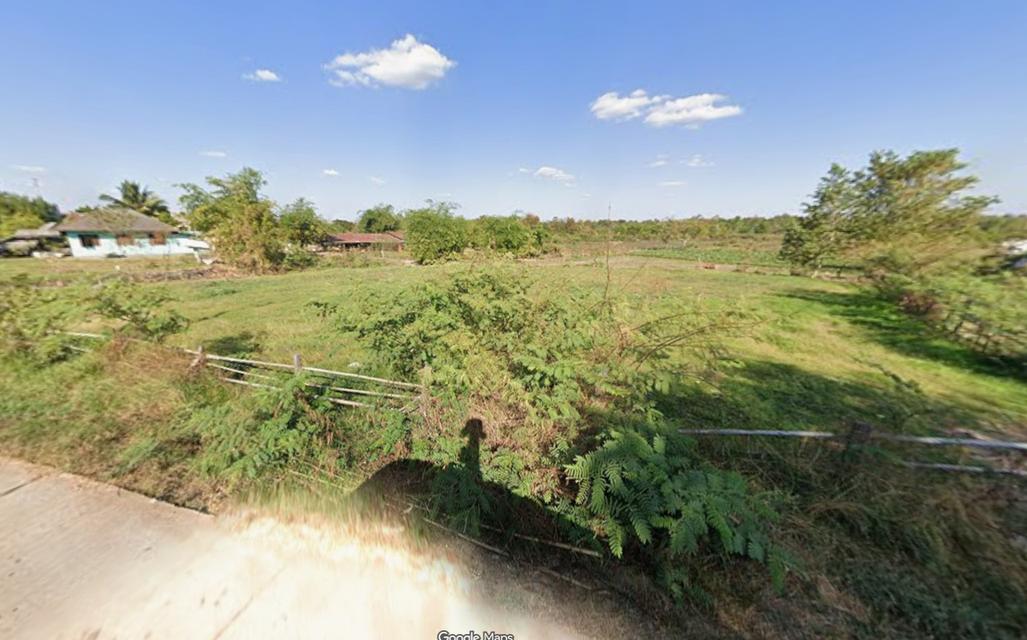 ที่ดินเสลภูมิจังหวัดร้อยเอ็ด หน้ากว้างติดถนน 1 ไร่ 2 งาน ราคาคุยกันก่อนได้ 5