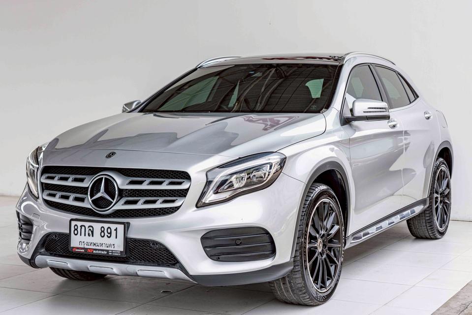 รหัสรถ NP891 BENZ GLA250 AMG FACELIFT 2019 7