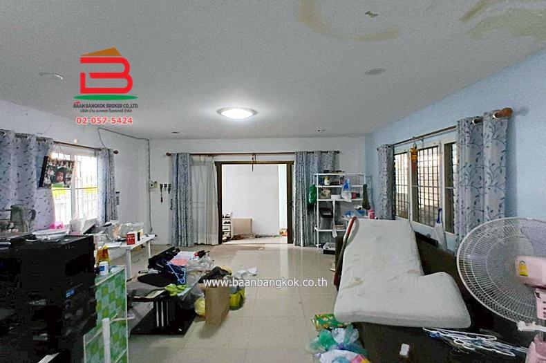 บ้านแฝด หมู่บ้านเพชรไพลิน (ซอยพระยาสุเรนทร์ 35) เนื้อที่ 36 ตรว. ใกล้แฟชั่นไอส์แลนด์ แขวงบางชัน เขตคลองสามวา  3